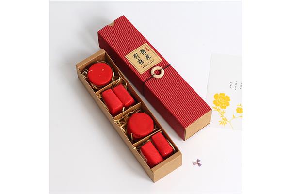 喜糖包装盒怎么包