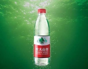 娃哈哈矿泉水绿色包装