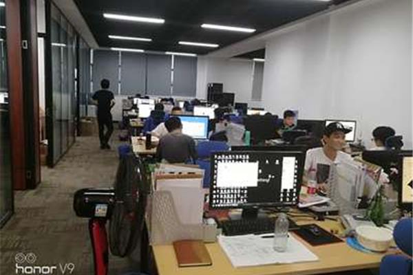 广告公司操作员待遇