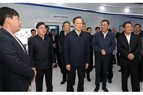 天士力广告公司李刚
